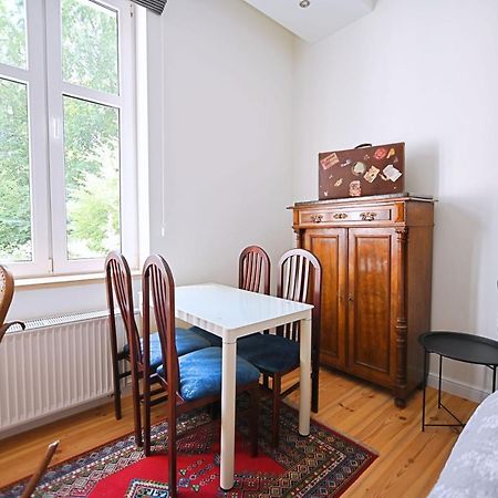 Beige And Red 3City Studio In Sopot With Outdoor Parking By Noclegi Renters Esterno foto